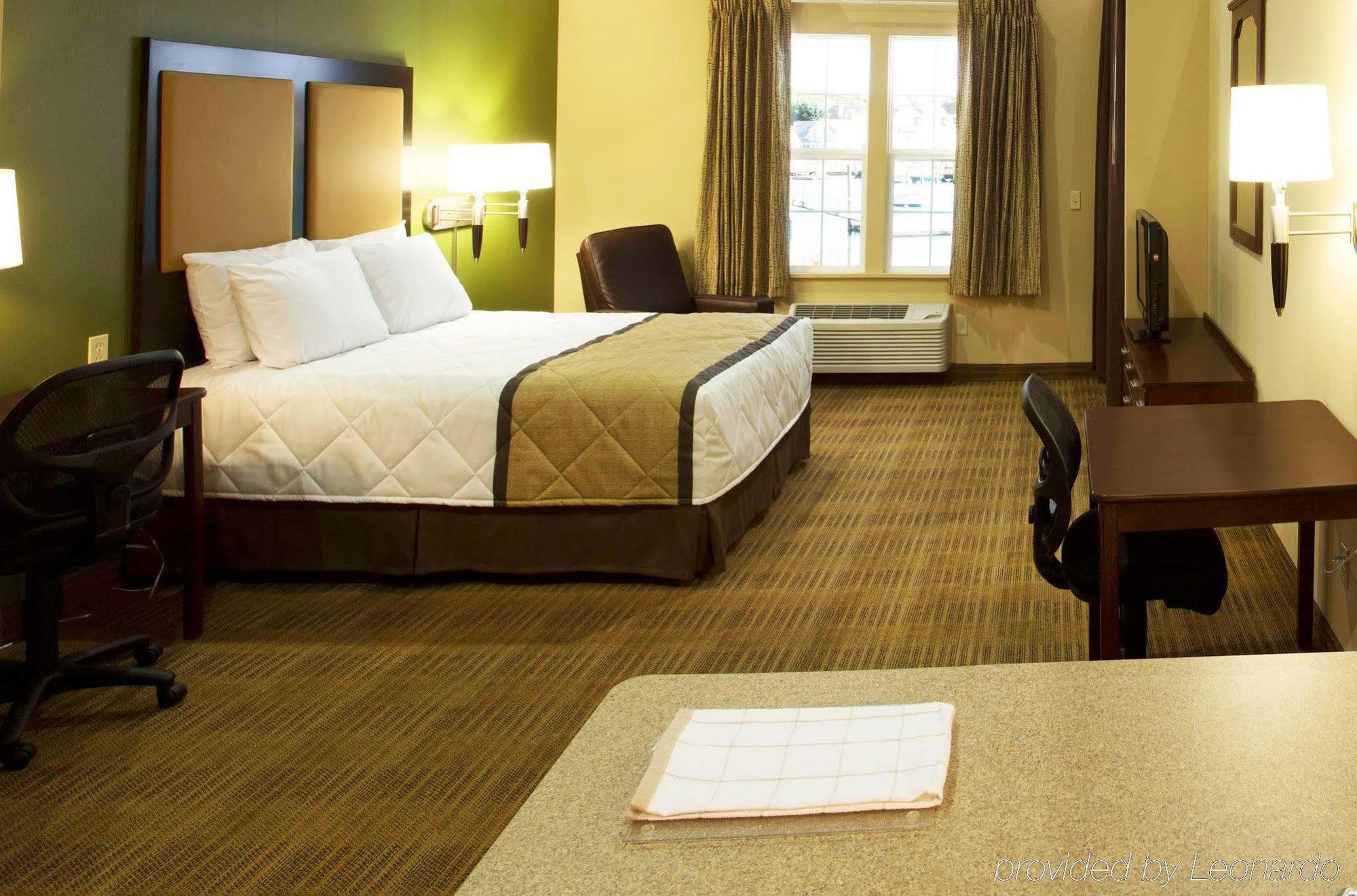 เอ็กซ์เทนด์ สเตย์ อเมริกา แจ็คสันวิลล์ แคมป์ เลอจูน Hotel แจ็กสันวิลล์ ภายนอก รูปภาพ